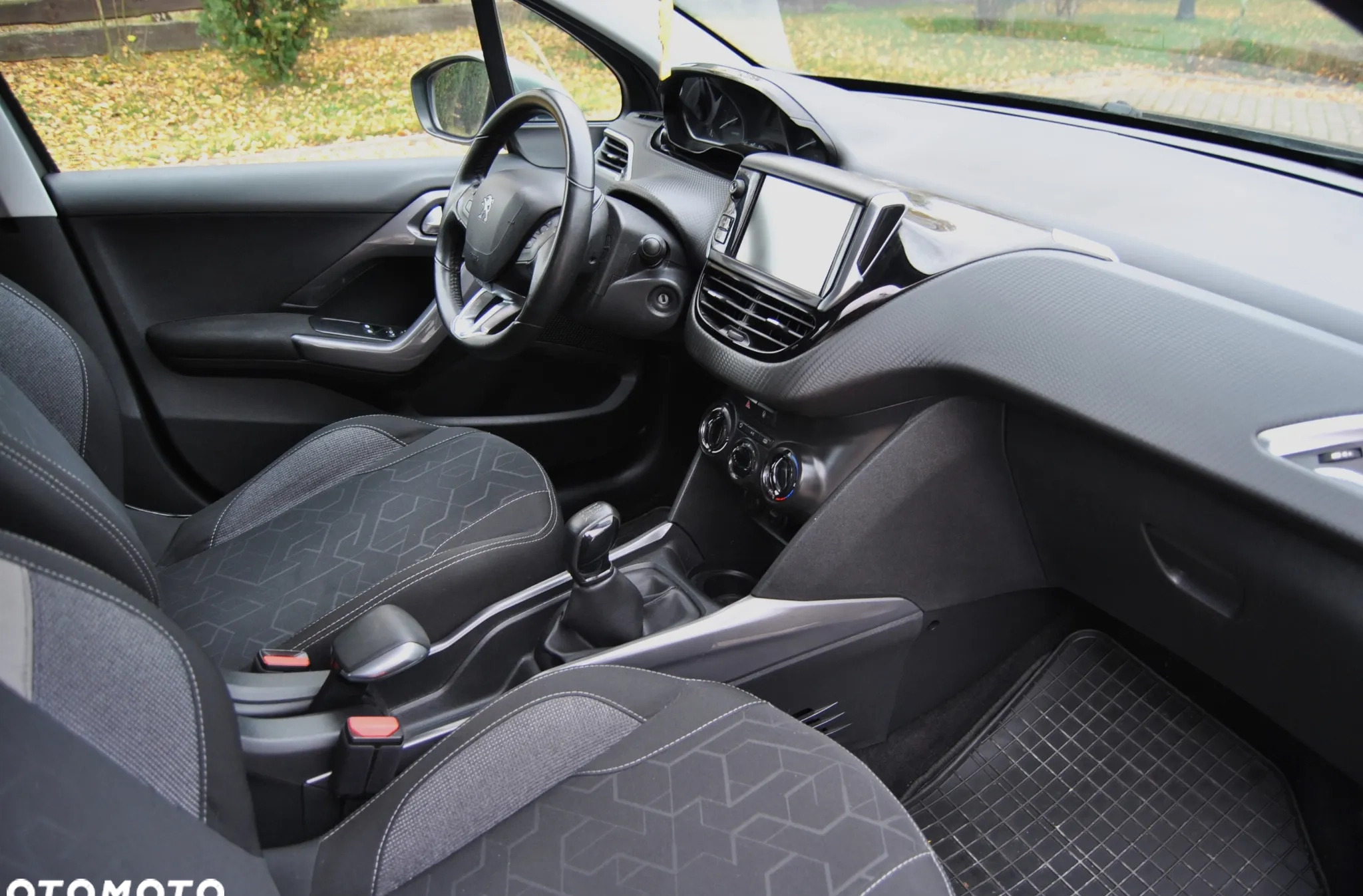 Peugeot 2008 cena 37900 przebieg: 150000, rok produkcji 2016 z Brzeg Dolny małe 154